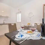 Apartment Jakov